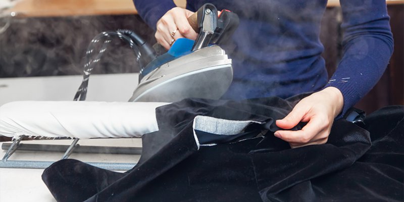 Kuru Temizleme Giysilerin Ömrünü Nasıl Uzatır?